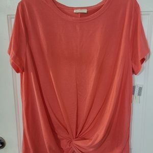 NWT Women's Top~Lightweight~Knot Front~3X